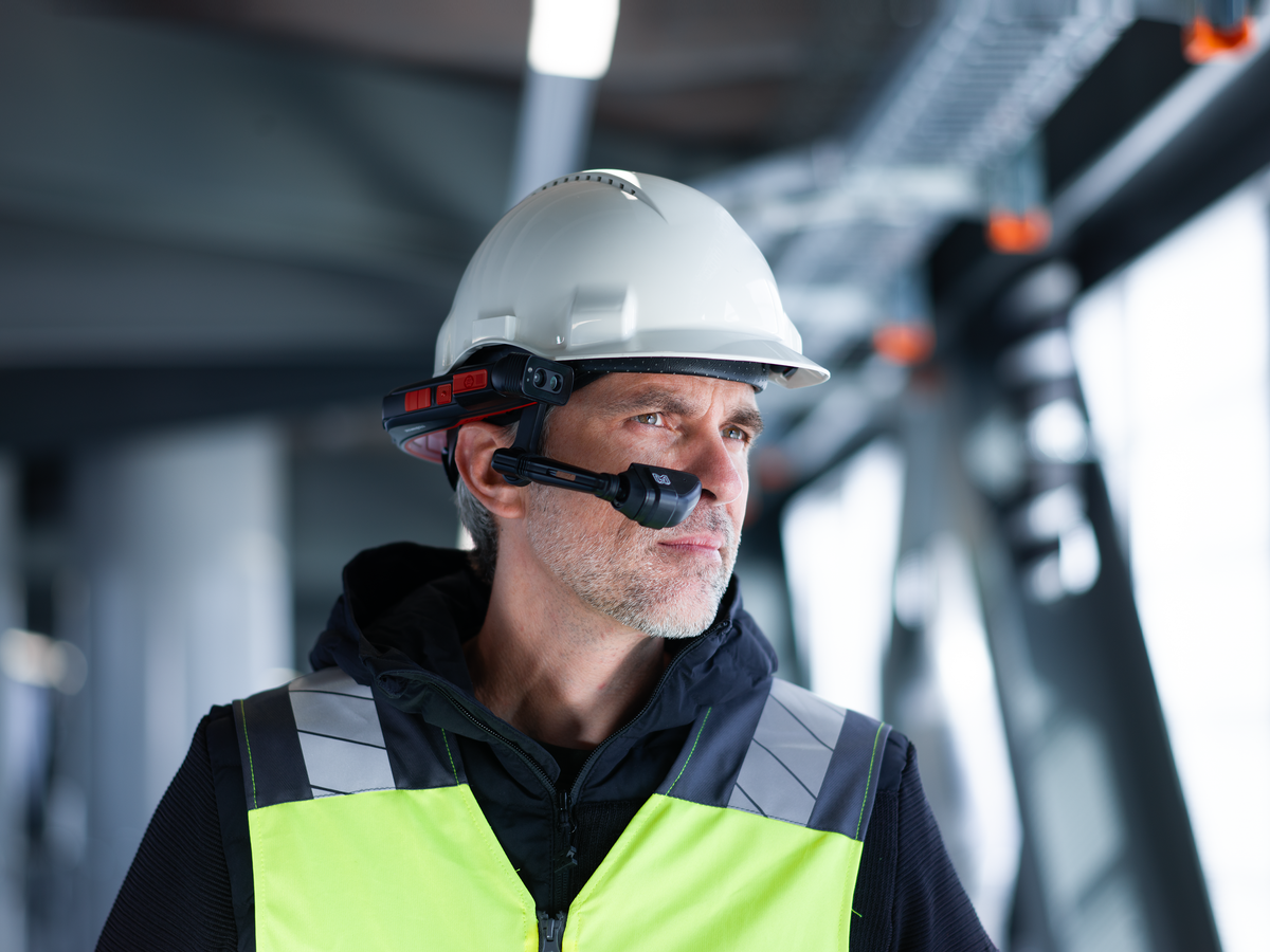 HEADSETS – RealWear